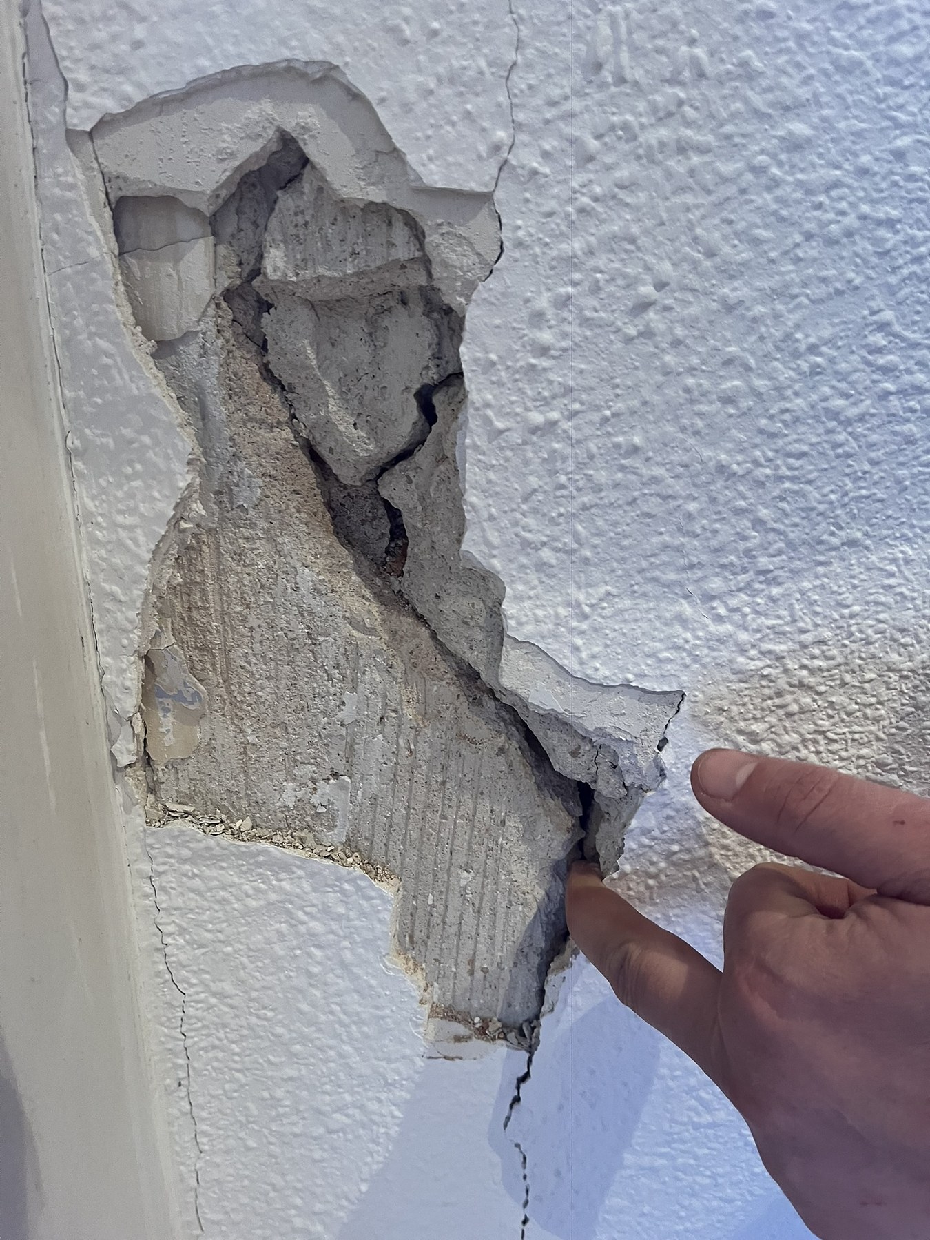 Daños detectados en la vivienda 3.º B